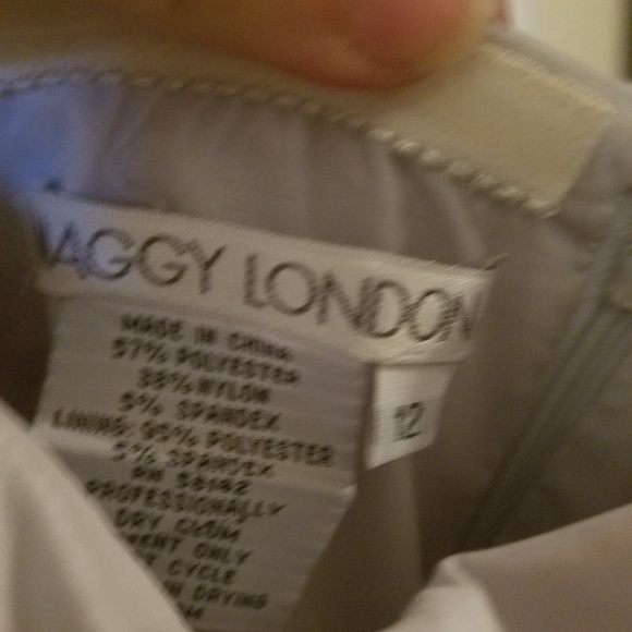 Dress - Picture 4 of 5